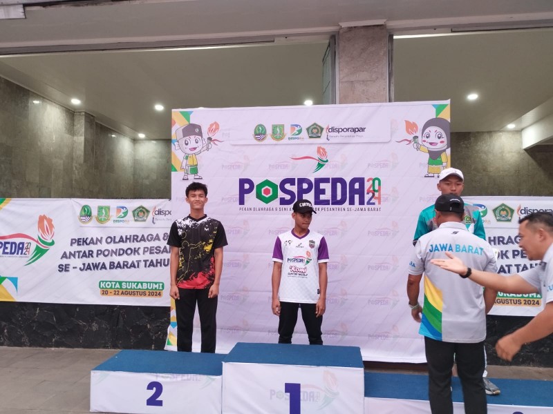 Fawaz Suhendang Juara 2 Atletik Se Jawa Barat